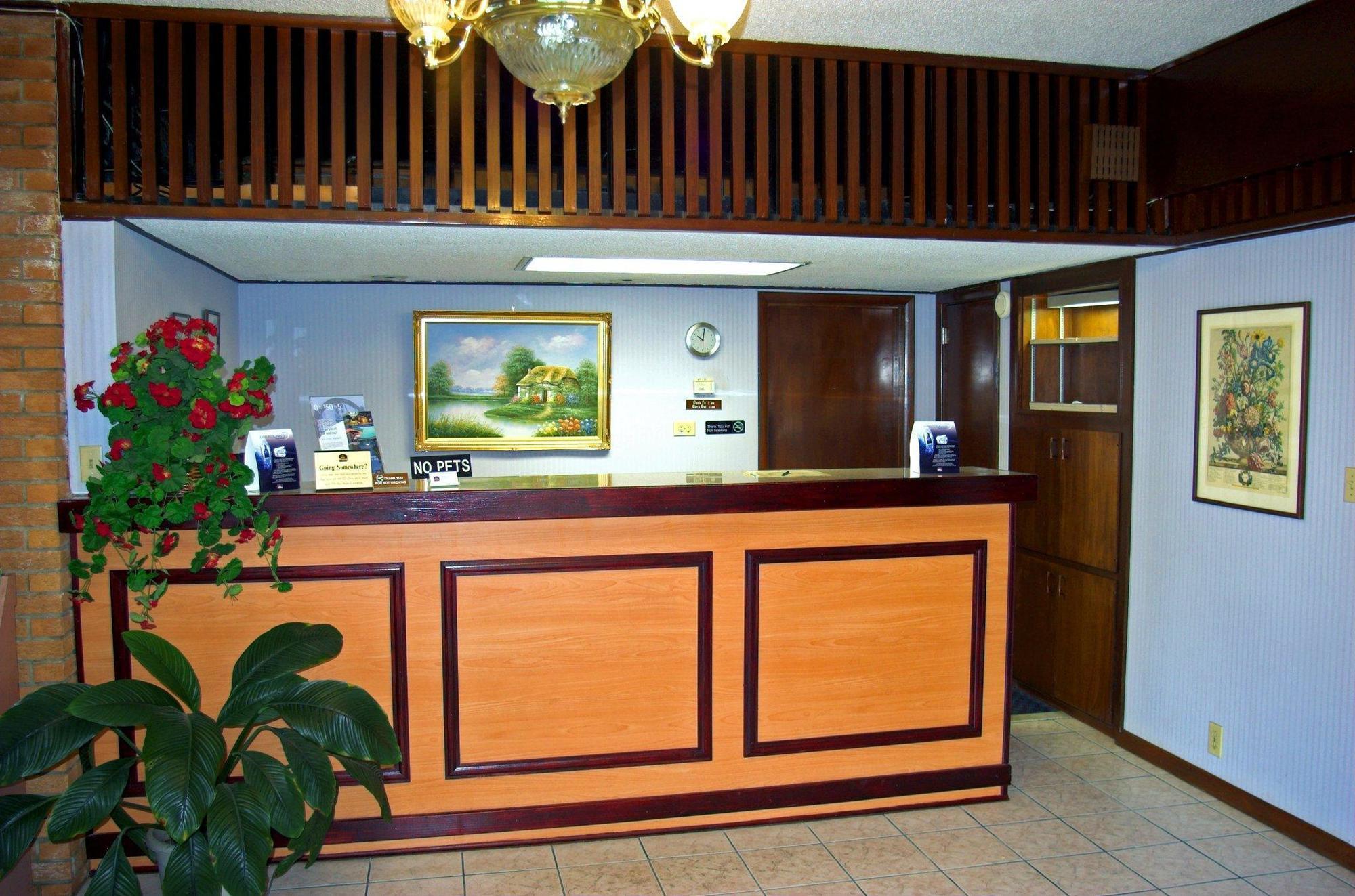 ווילמינגטון The Carolinian Inn מראה חיצוני תמונה